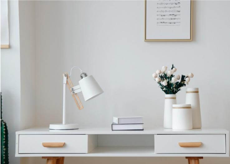 White Ceramic Minimalistic Vase