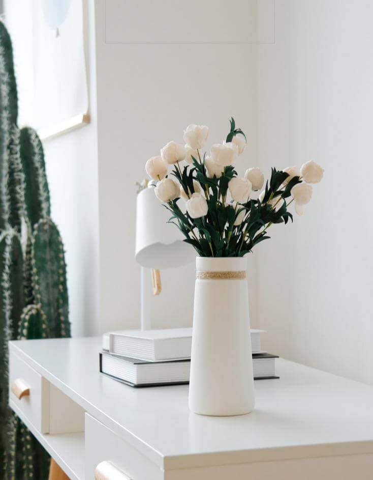 White Ceramic Minimalistic Vase