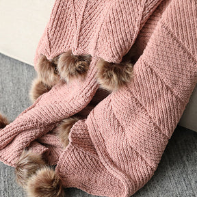 Mikazuki Crochet Throw