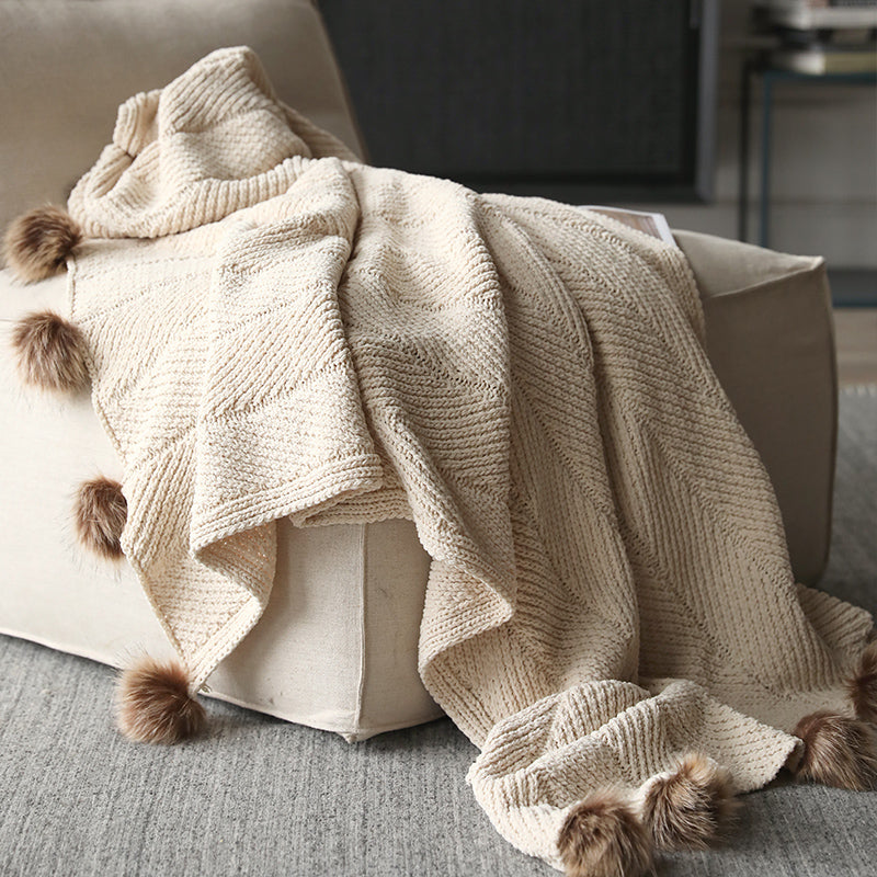 Mikazuki Crochet Throw