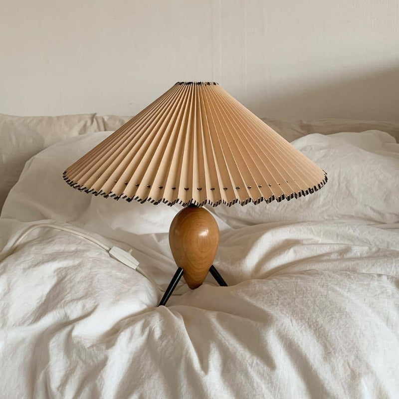 Modern Asian Antique Style Table Lamp