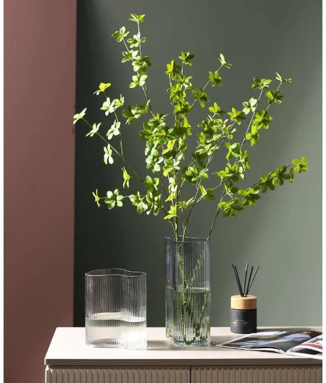 Contour Ribbed Glass Vase Set