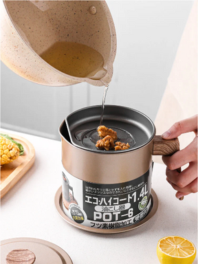 Japanese Kanji Reusable Oil Filter/Container