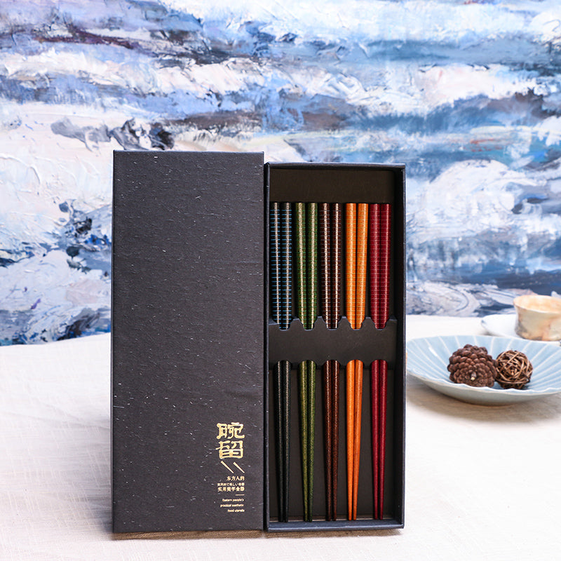 Toshiko Japanese Style Chopsticks Set