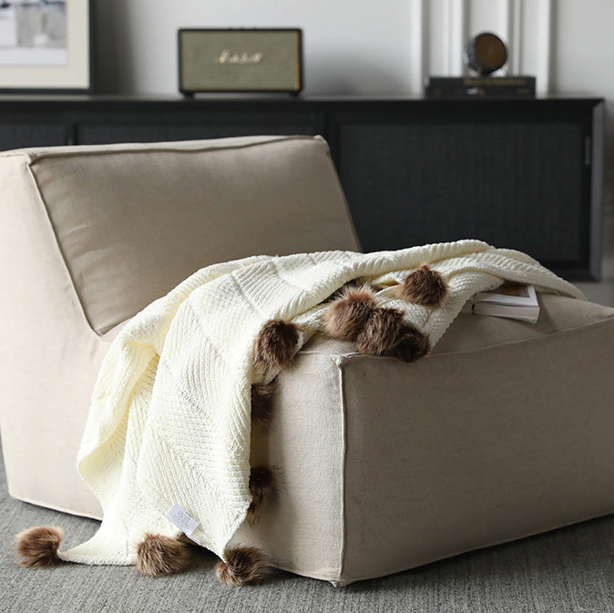 Mikazuki Crochet Throw