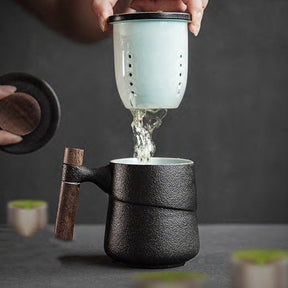 Hogen Ceramic Wooden Handle Mug