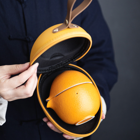 Rakkī Orange Portable Tea Set